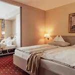 Roemerhof Superior Hotel